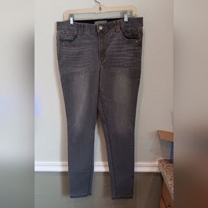 Classic Women's Gray Slim Jeans
